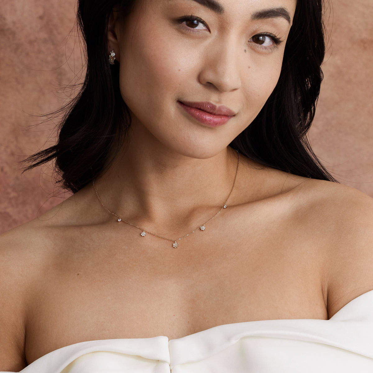 Flora Luxe Floating Necklace