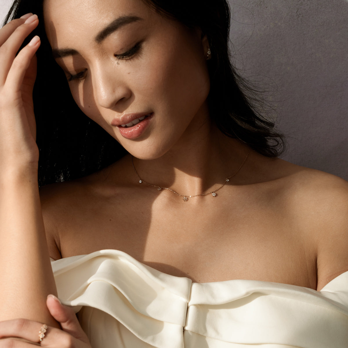 Flora Luxe Floating Necklace