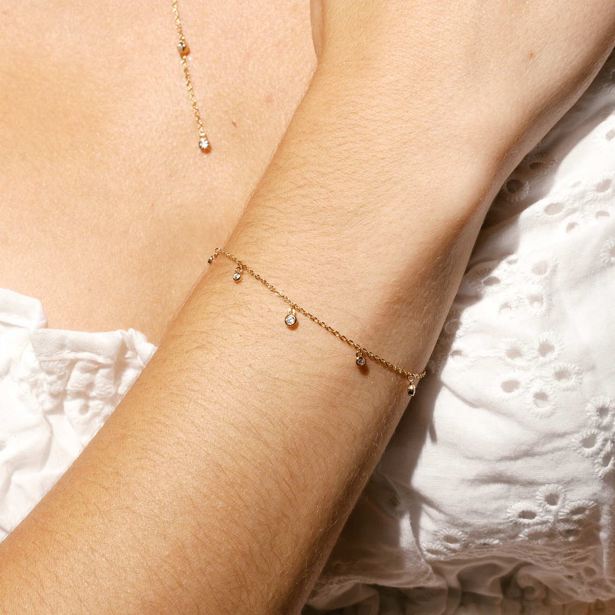 CZ Poppy Floating Bracelet