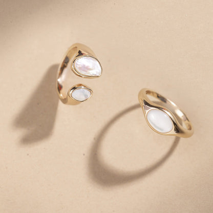 Mother of Pearl Signet Ring