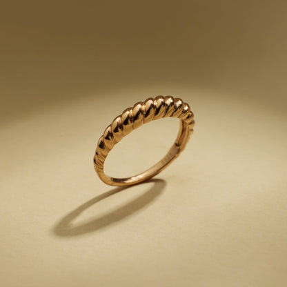 Gloss Croissant Ring