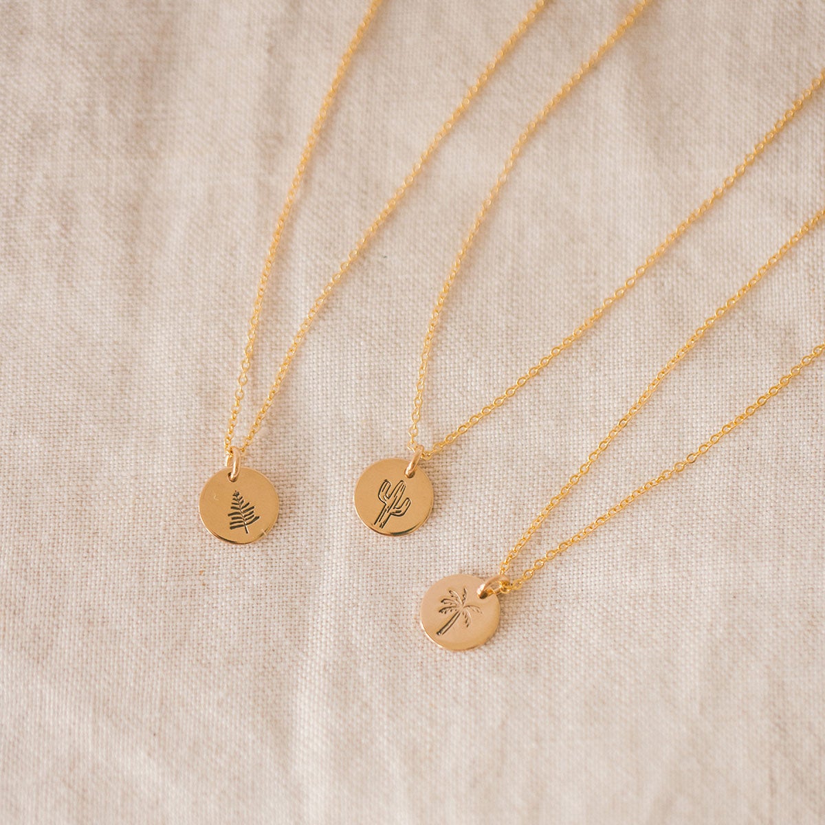 Grounded Disc Necklace